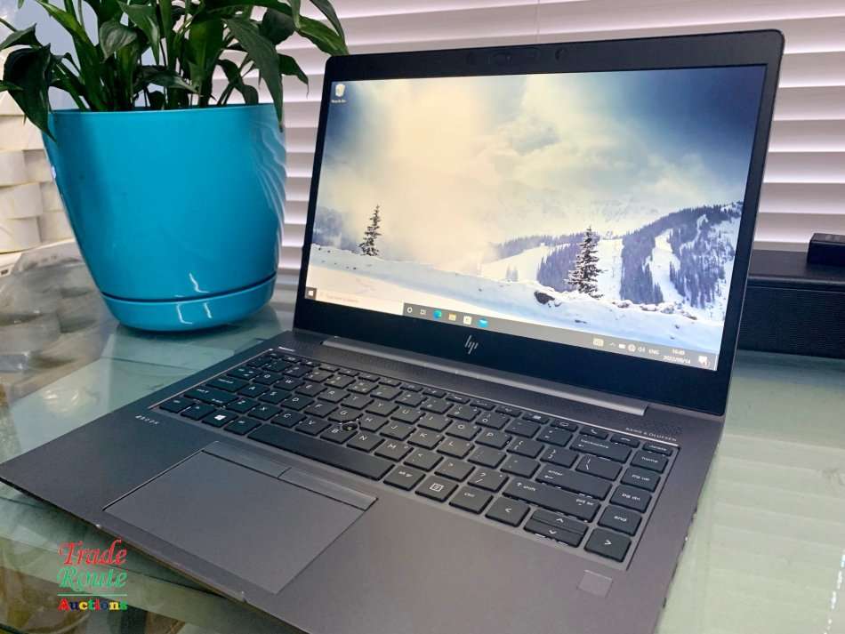 HP ZBook 14u G5 Mobile Workstation Core i7 upto 4.2Ghz * 16GB RAM * 256GB SSD 14-inch LAPTOP Monster