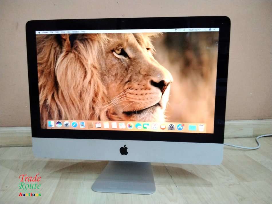 Apple iMAC 21.5 INCH Computer AIO - ATI Radeon HD Graphics