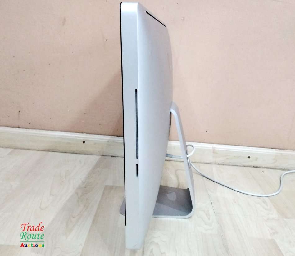Apple iMAC | 27 INCH Core i5 2.66GHz 12GB RAM 1TB All In One Desktop ATI Radeon Graphics