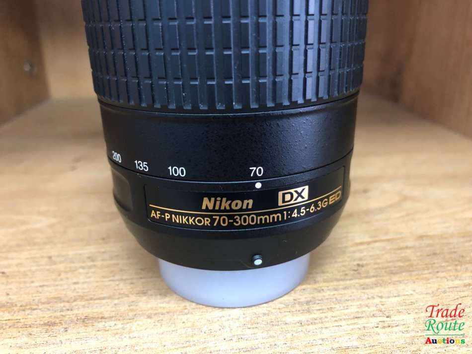 Nikon AF-P DX NIKKOR 70-300mm f/4.5-6.3G ED Lens for Nikon DSLR Cameras ( Nikon 70-300 lens )