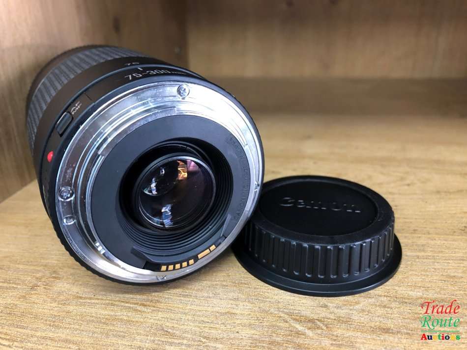 Canon EF 75-300mm 4-5.6 Mark iii Telephoto Zoom Lens for 600D, 650D, 700D, 750D 1200D 1300D Etc