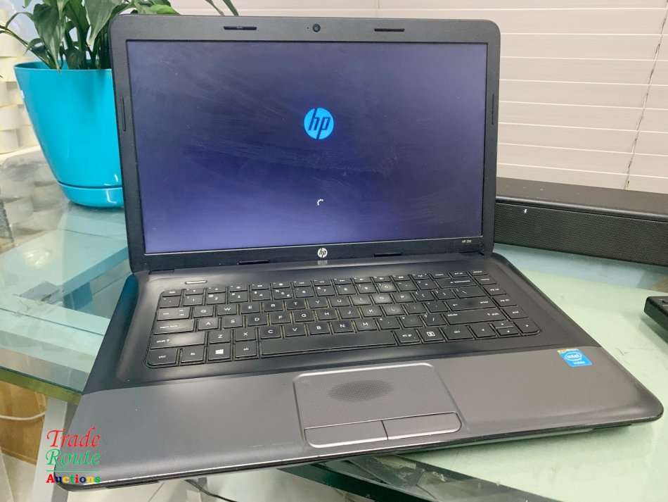 HP 250 G1 Notebook 15.6 Inch | Intel Celeron 1000M 1.8GHz - 2GB RAM - 80GB HDD