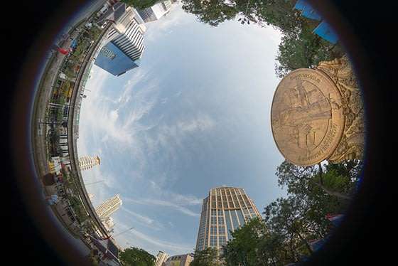 Nikon AF DX Fisheye-NIKKOR 10.5mm f/2.8G ED Lens