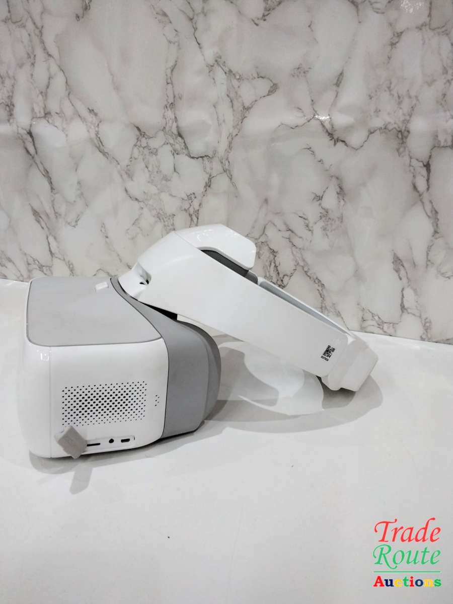DJI Goggles - with original Pouch