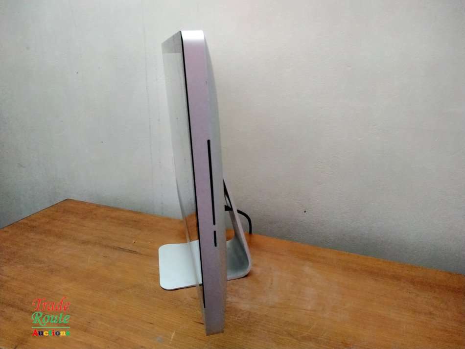 Apple iMAC | 27 INCH | Core i5 2.7GHz 4GB RAM 1TB HDD | All In One Desktop Computer
