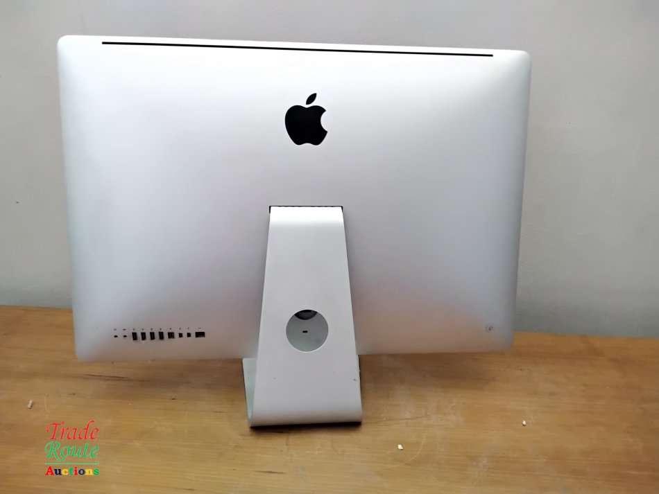Apple iMAC | 27 INCH | Core i5 2.7GHz 4GB RAM 1TB HDD | All In One Desktop Computer