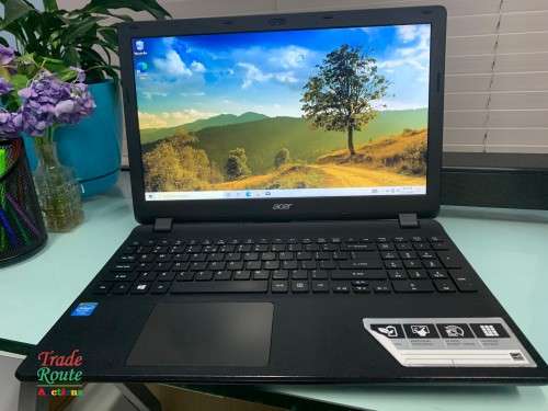 Acer Aspire ES 15 (MODEL ES1-512) 15.6inch Laptop