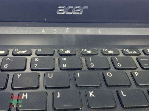 Acer Aspire 3 A315-34 15.6 inch Laptop ** Only R 30 Courier fee ** Grab a bargain **