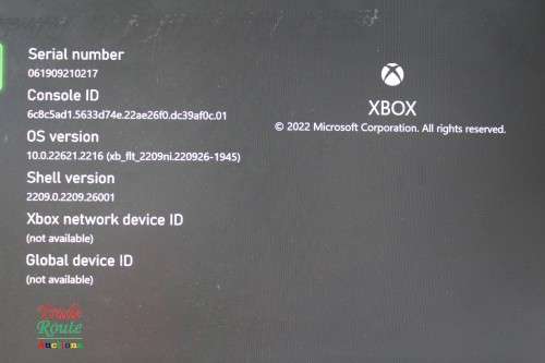 Microsoft - Xbox Series S 512GB SSD Console + 1 Controller