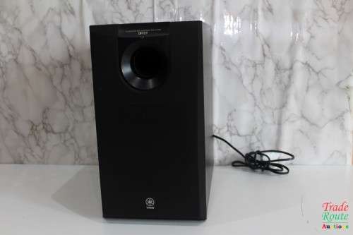 YAMAHA Speakers x 6 + Sub Woofer