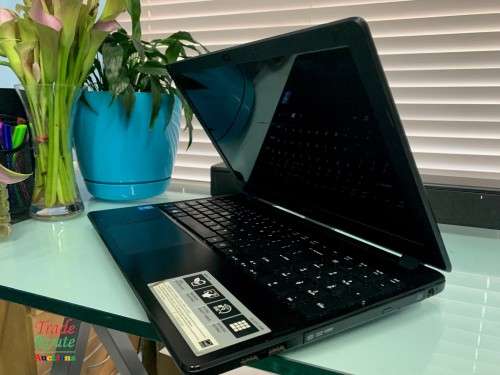 Acer Aspire E5-571 15.6 inch Laptop | CORE i3 4030U 4th Gen 1.9GHZ | 4GB RAM | 500GB HDD