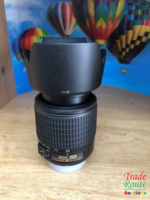 Nikon 55-200mm DX Lens for NIKON DSLR Cameras