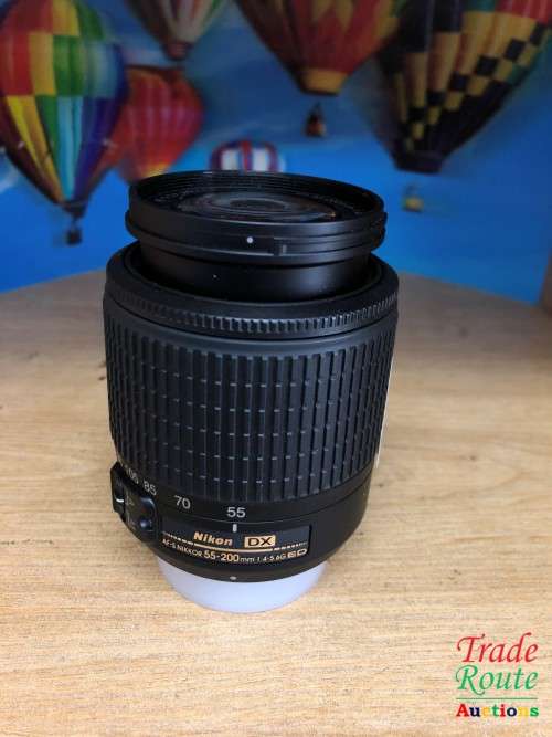 Nikon 55-200mm DX Lens for NIKON DSLR Cameras