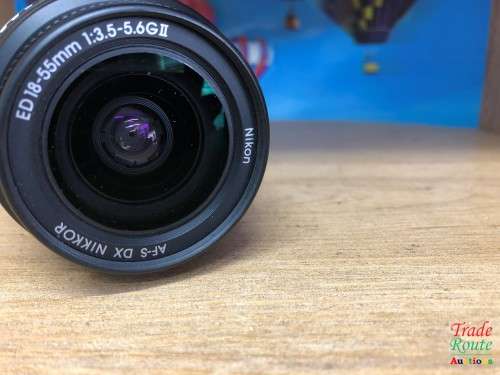 Nikon AF-S DX NIKKOR 18-55mm f/3.5-5.6G II ED Zoom Lens Auto Focus for Nikon DSLR