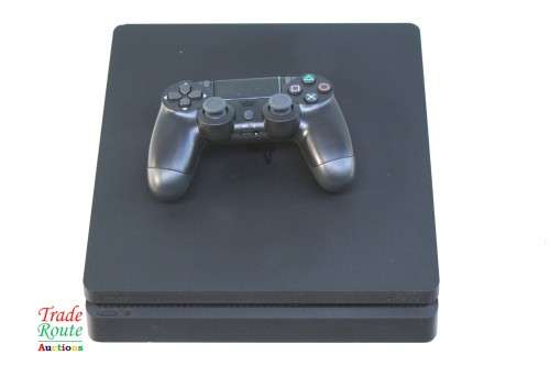 Sony PS4 PlayStation 4 SLIM console - CUH-2116A - Jet Black  *** SONY PS4 ***