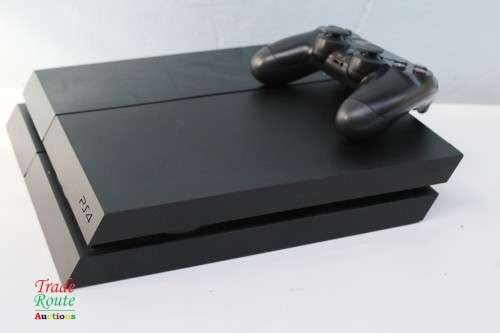 Sony PS4 PlayStation 4 console 1TB EDITION CUH-1116B  *** SONY PS4 ***