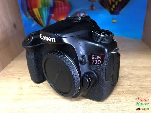 Canon EOS 70D DSLR CAMERA BODY *** 20.2 MP FULL HD