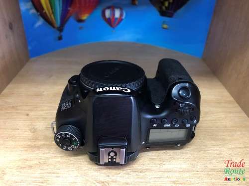 Canon EOS 70D DSLR CAMERA BODY *** 20.2 MP FULL HD