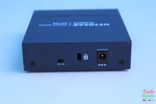 NETGEAR 5 Port Gigabit Network Switch GS105 | Ethernet Switch | Ethernet Splitter | Plug-and-Play