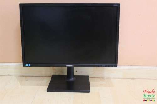 Samsung S22E450BW 22-Inch LED Monitor - DVI & VGA -  1680 x 1050 [  VGA & DVI PORTS ]