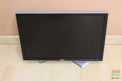 Dell UltraSharp 2407WFPB 24` Widescreen LCD Monitor [ VGA DVI S-VIDEO & COMPOSITE PORTS ]