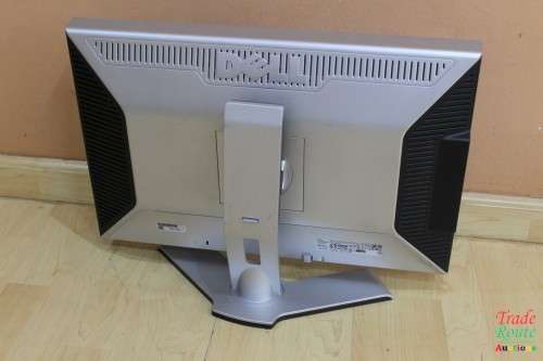 Dell UltraSharp 2407WFPB 24` Widescreen LCD Monitor [ VGA DVI S-VIDEO & COMPOSITE PORTS ]