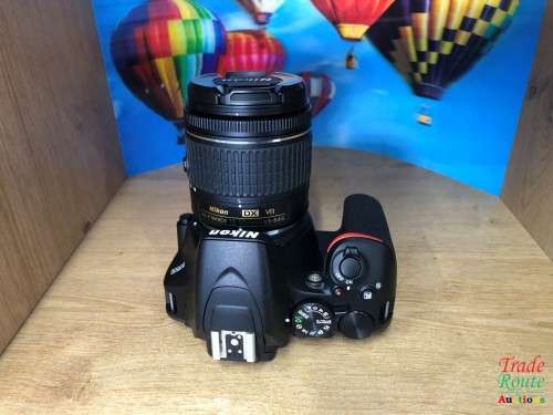 NIKON D3500 DSLR Camera Kit with Nikon 18-55  Lens *** BARGAINS ***