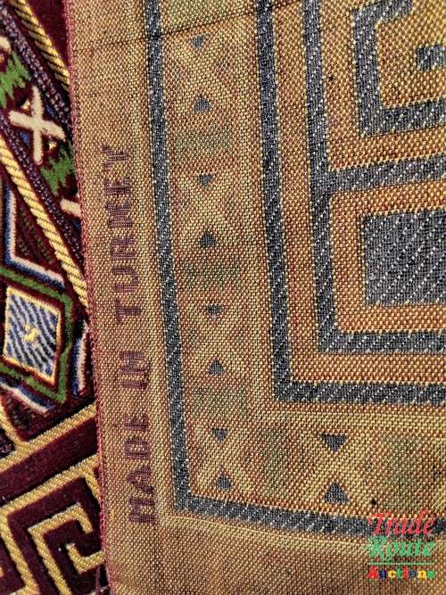 Modern Turkish Hali Carpet - Made in Turkey - 2.50 x 1.60 Meters