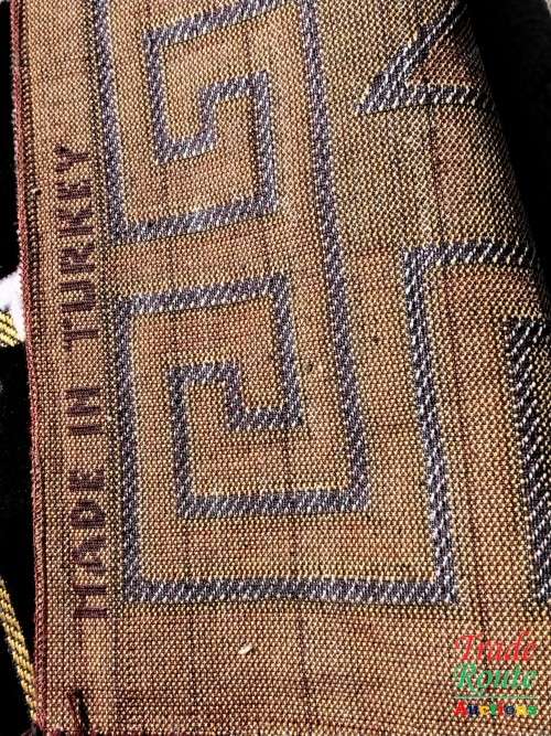 Modern Turkish Hali Carpet - Made in Turkey - 2.50 x 1.60 Meters