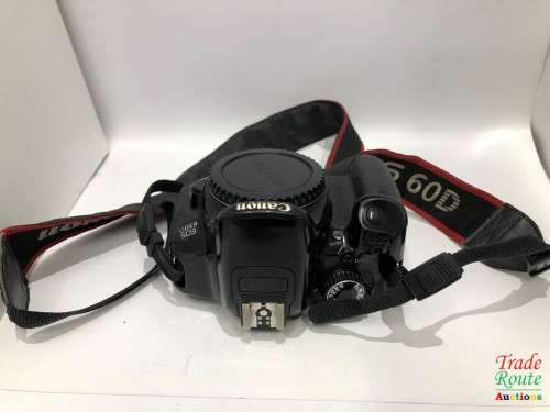 Canon EOS 650D Digital SLR Camera - Black (Body Only) - 18.0 MP [ MEMORY CARD SLOT FAULTY]