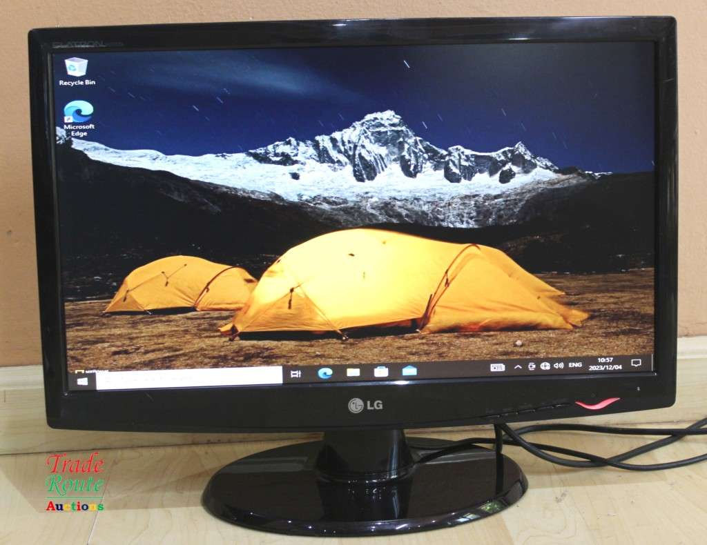 LG Flatron 22 inch Widescreen LCD Monitor