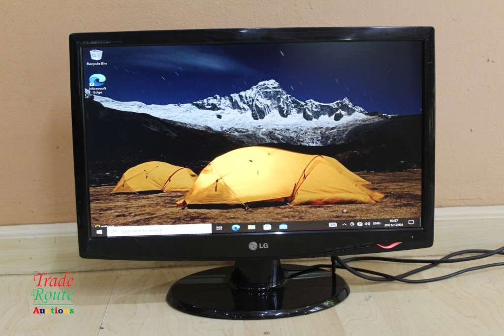 LG Flatron 22 inch Widescreen LCD Monitor