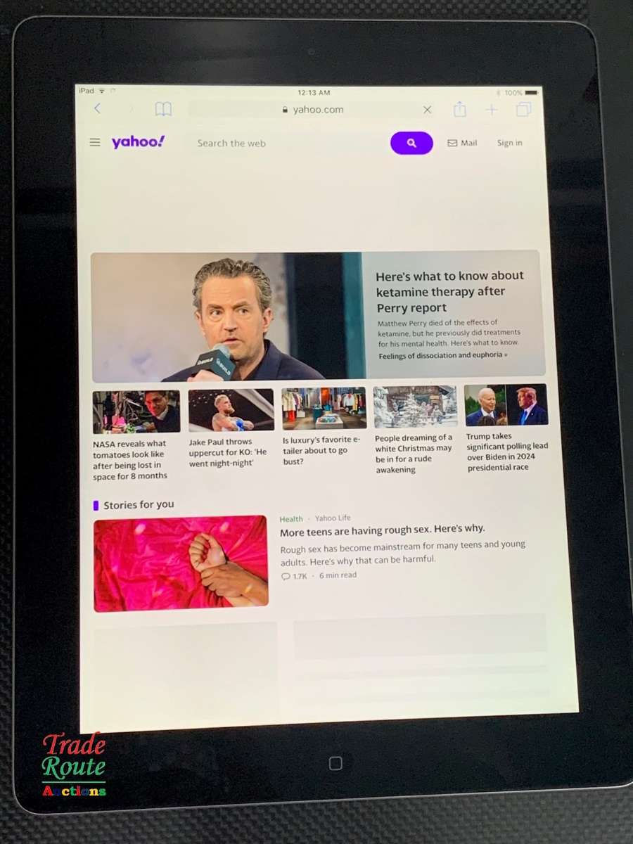 IPAD 4 16GB WiFi A1458  ***  IPAD4 RETINA DISPLAY  ***