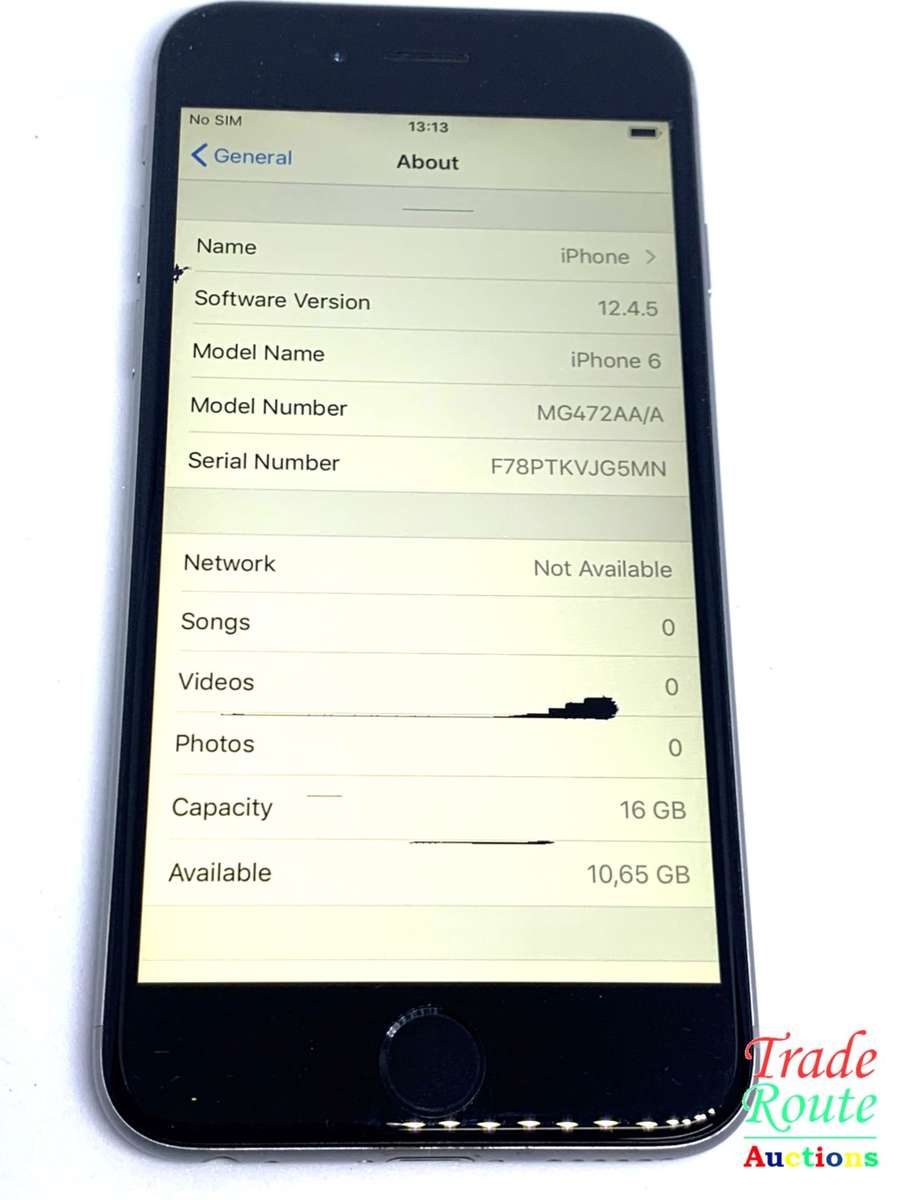 Apple iPhone 6 Space Grey (Pre Owned) SmartPhone (Marks on Screen)