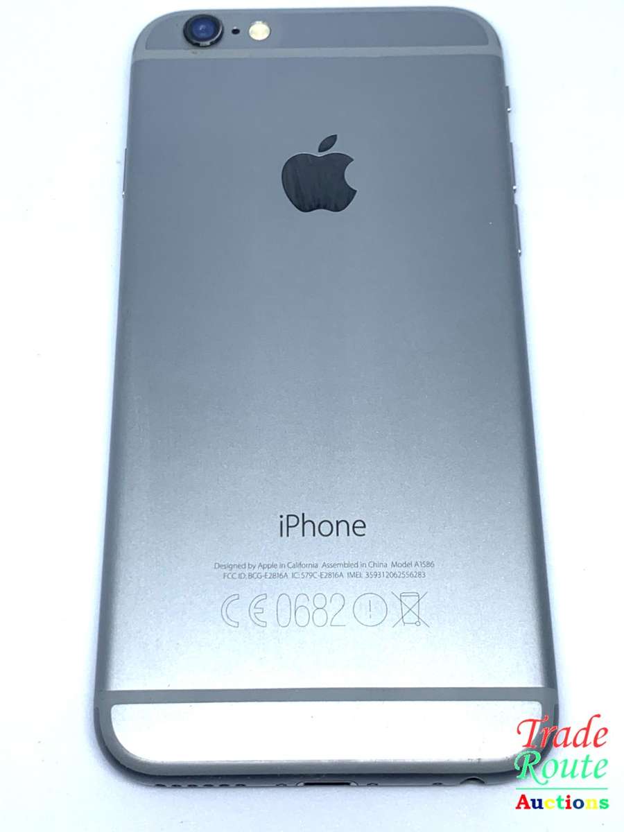 Apple iPhone 6 Space Grey (Pre Owned) SmartPhone (Marks on Screen)