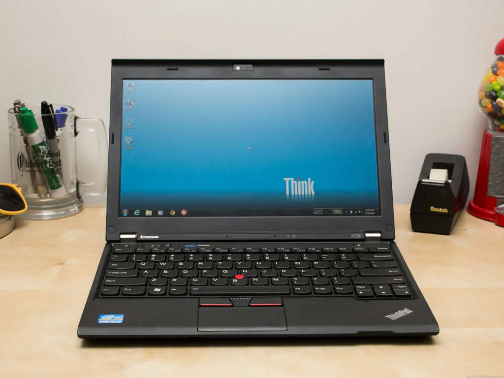 Lenovo Thinkpad X230 Laptop ~ Core i5 ~ 12.5 Inch screen