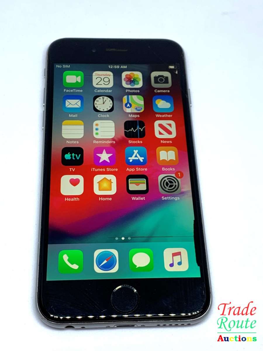 Apple iPhone 6 Space Grey (Pre Owned) SmartPhone (Cracks & marks on Screen)