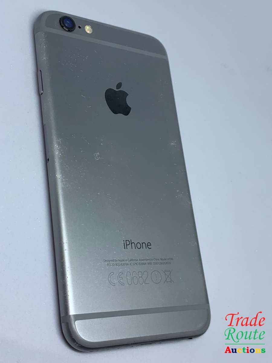 Apple iPhone 6 Space Grey (Pre Owned) SmartPhone (Cracks & marks on Screen)
