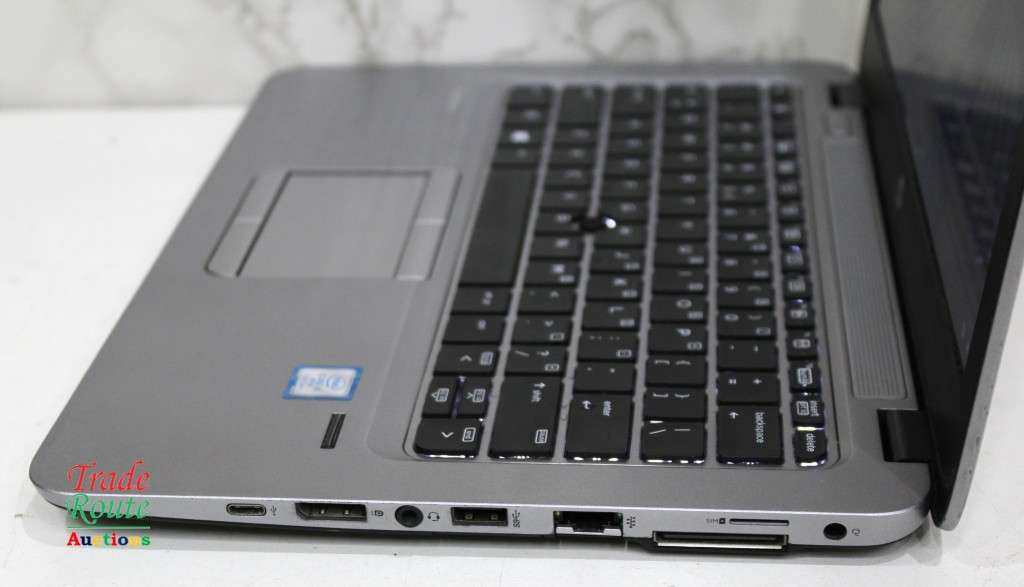 HP ELITEBOOK 820 G4 LAPTOP | CORE i5 7300U 2.6GHZ | 16GB RAM | 256GB HDD | WIN 10 PRO Low Battery