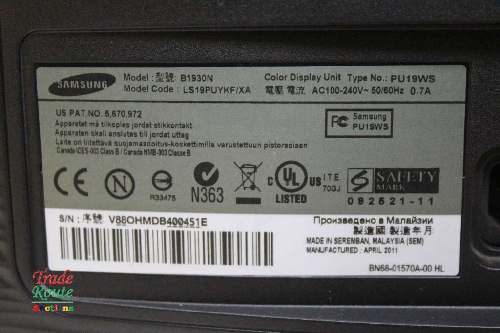 Samsung B1930N 18.5` Widescreen LCD Monitor (High Gloss Black)