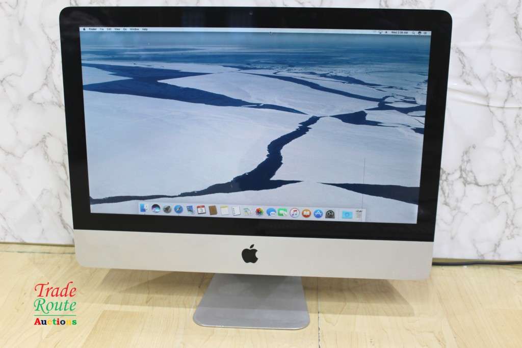 Apple Imac | 21.5 Inch | Core I5 2.5ghz 8gb Ram 500gb Hdd * Radeon HD Graphics - One line on screen