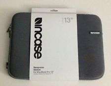 BRAND NEW INCASE Neoprene Sleeve For 13" MacBook Pro / MacBook Air Black