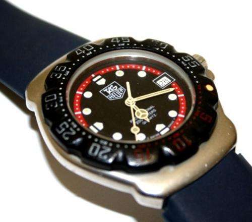 TAG Heuer Professional Sport 200M Date Quartz Men's Watch - Swiss Made