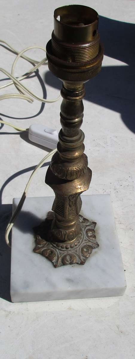 Brass and marble table lamp