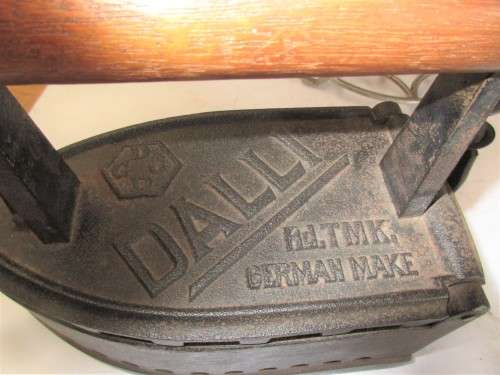 DALLI CAST IRON COAL  IRON