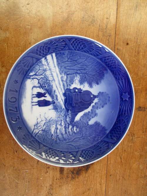 TWO DISPLAY PLATES ROYAL COPENHAGEN DENMARK  GOING HOME FOR CHRISTMAS AND WINTER TWILIGHT