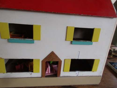 LOVELY DOUBLE STOREY HOUSE