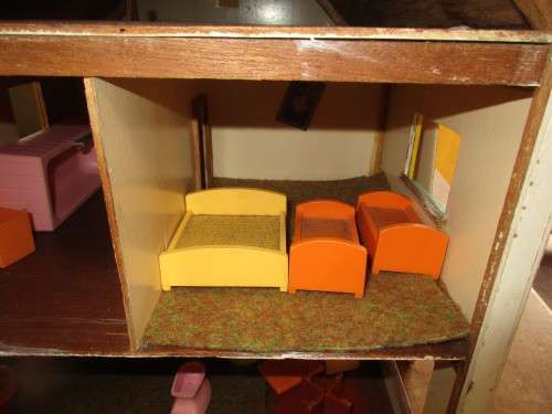 LOVELY DOUBLE STOREY HOUSE