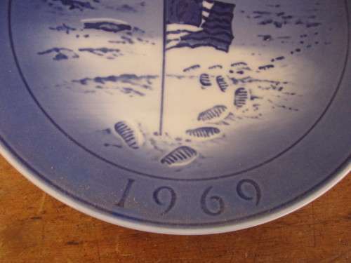 ROYAL COPENHAGEN DENMARK DISPLAY PLATE MOON LANDING
