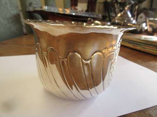 BEAUTIFUL SILVER PLATED BOWL